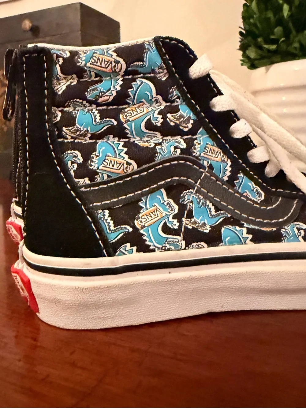 Vans Sk8-Hi Pro 'Vanosaur - Picture 3 of 5